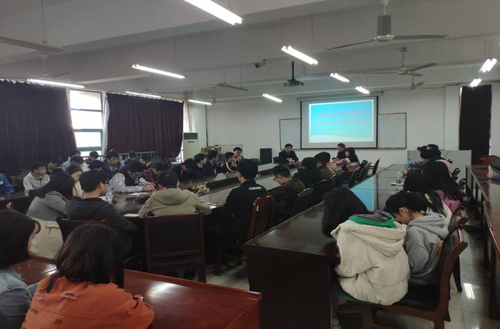 说明: D:\​英国上市公司官网365\意识形态、宣传工作及照片\20193就业推进会.png